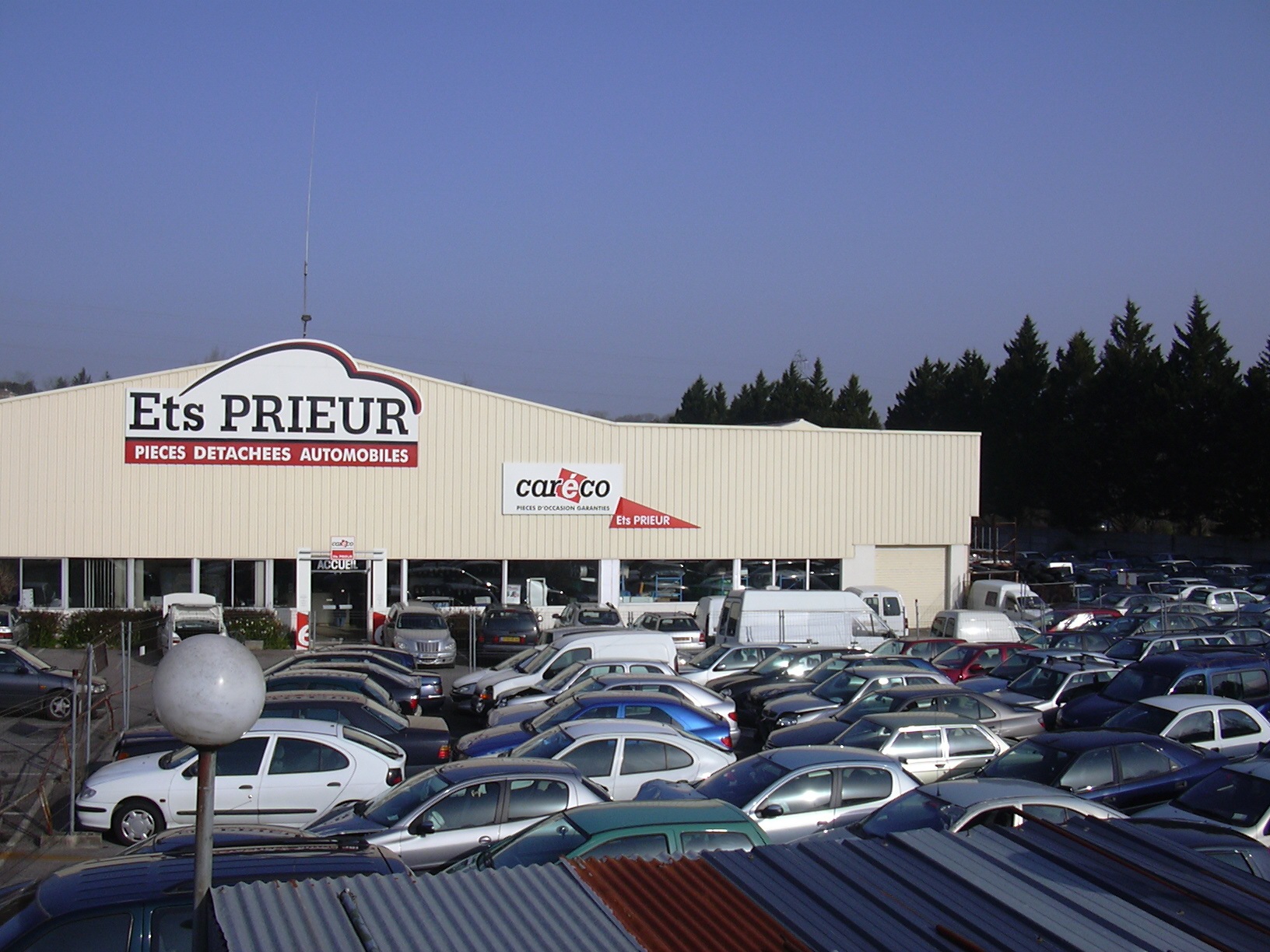Établissements Prieur, pièces détachées automobiles à Anglet